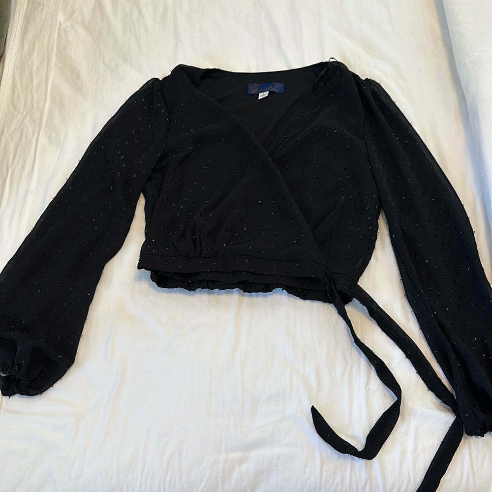 Black wrap top